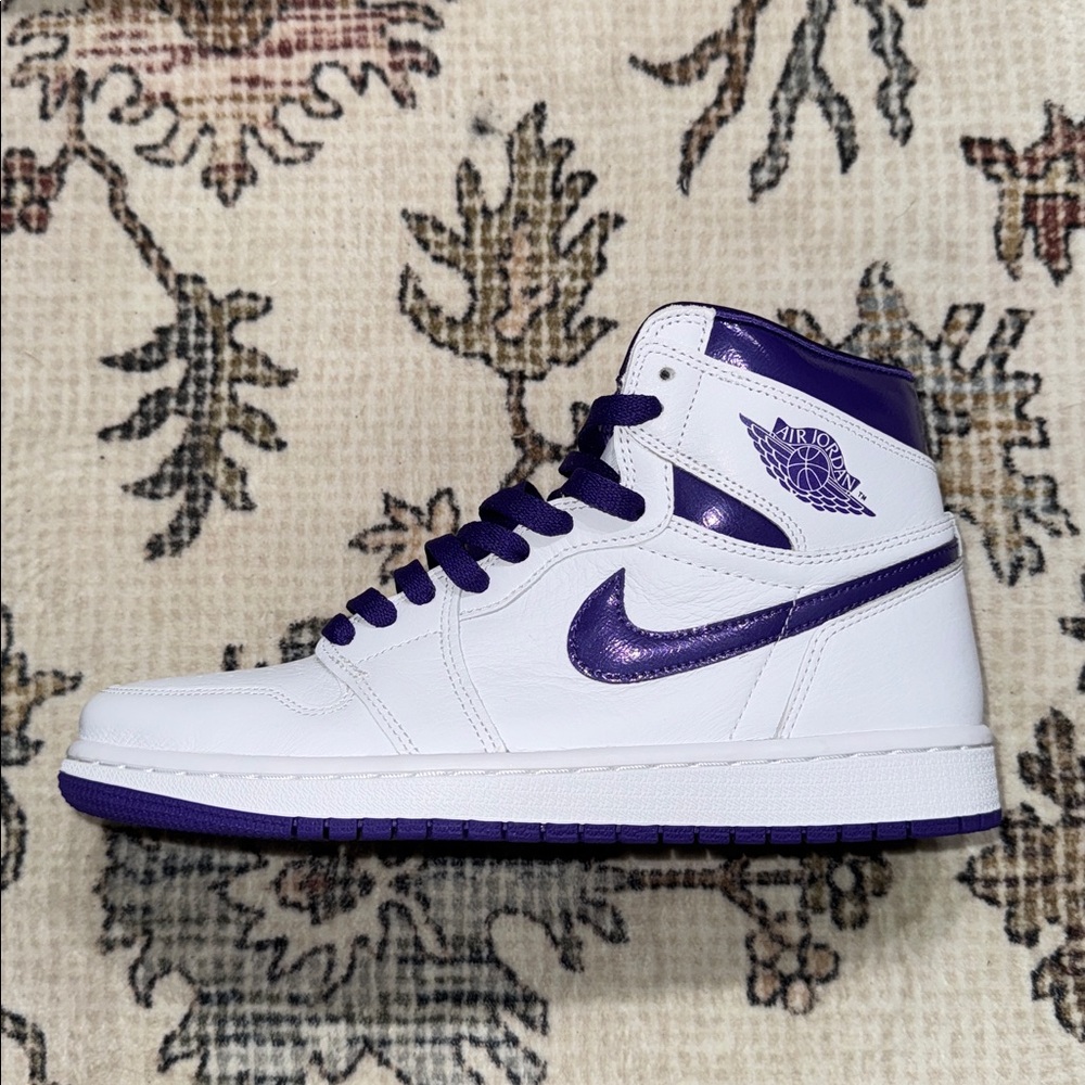 Nike Air Jordan 1 Metallic Purple